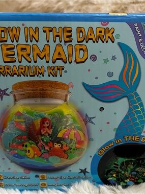 Glow in the dark mermaid terrarium kit